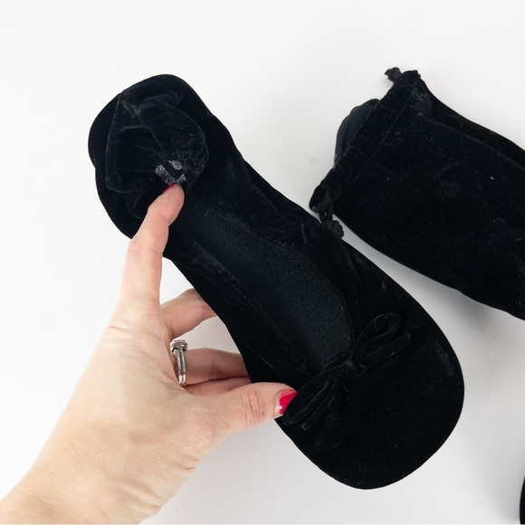 NWT Silky Toes Women’s Velvet Foldable Ballet Flats Slip On - Picture 4 of 7